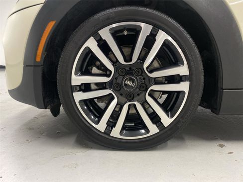Used 2021 MINI Cooper S w/ Premium Package FWD image 23