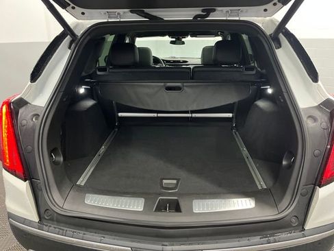 Used 2021 Cadillac XT5 Premium Luxury image 26