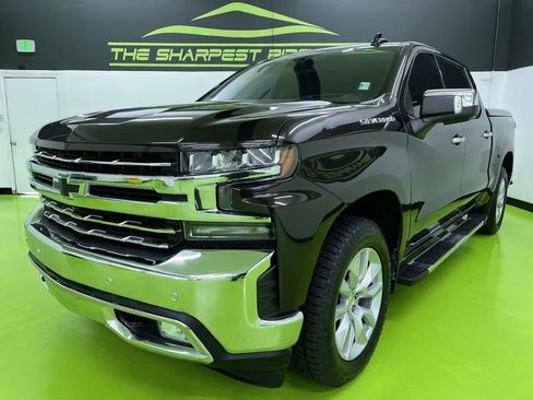 Used 2019 Chevrolet Silverado 1500 LTZ w/ LTZ Plus Package AWD/4WD image 5