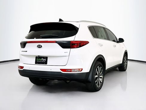 Used 2017 Kia Sportage EX w/ EX Technology Package AWD/4WD image 9