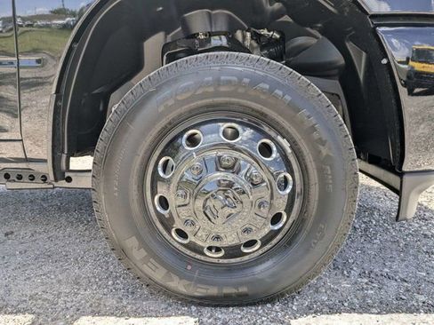 New 2026 RAM 3500 Big Horn AWD/4WD image 10