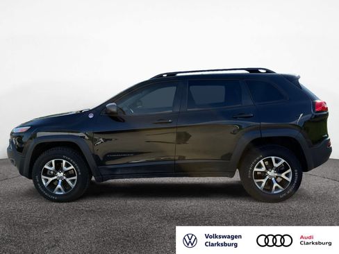 Used 2014 Jeep Cherokee Trailhawk w/ Technology Group AWD/4WD image 8