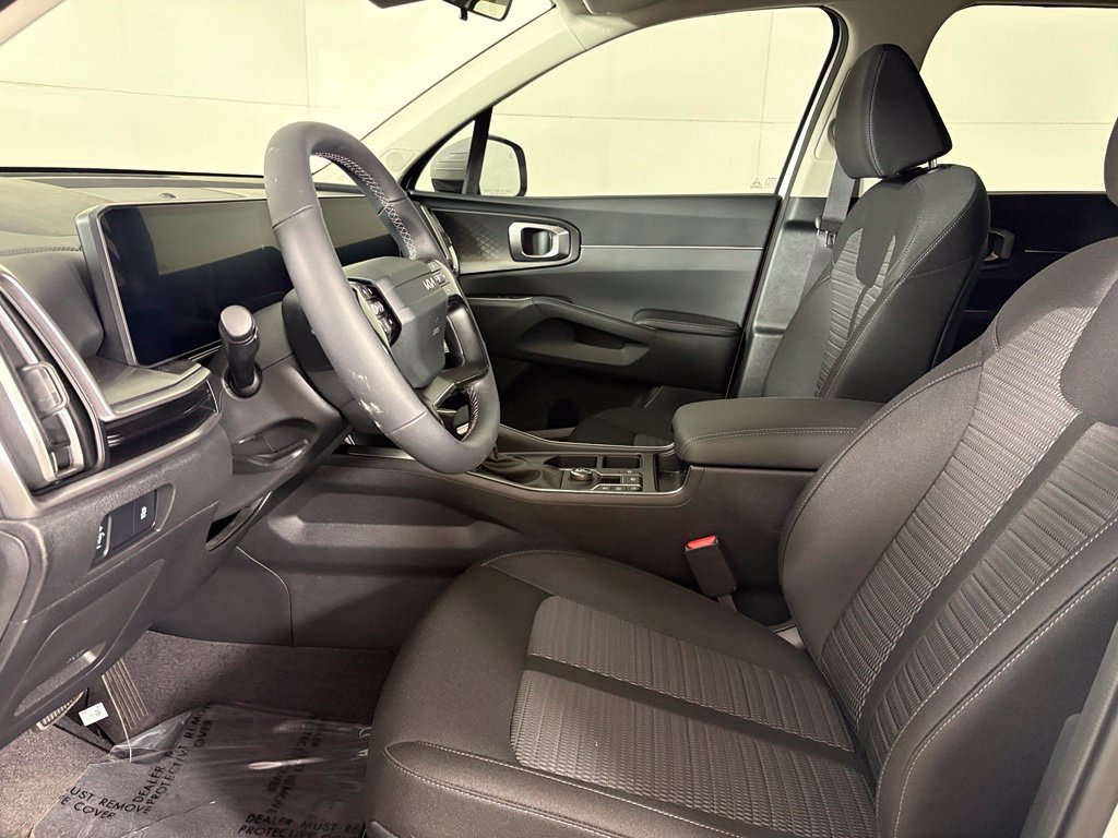 New 2026 Kia Sorento LX FWD image 21