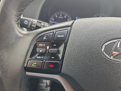 Used 2017 Hyundai Tucson Limited AWD/4WD image 18