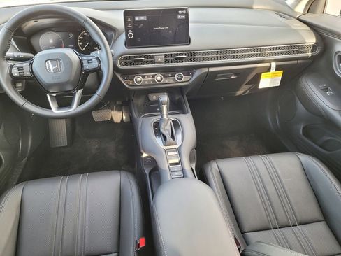 New 2026 Honda HR-V EX-L image 10