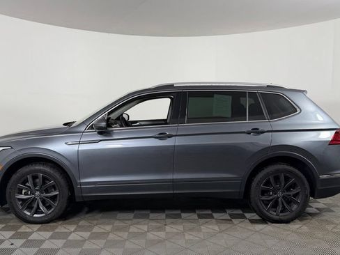 Used 2022 Volkswagen Tiguan SE AWD/4WD image 4