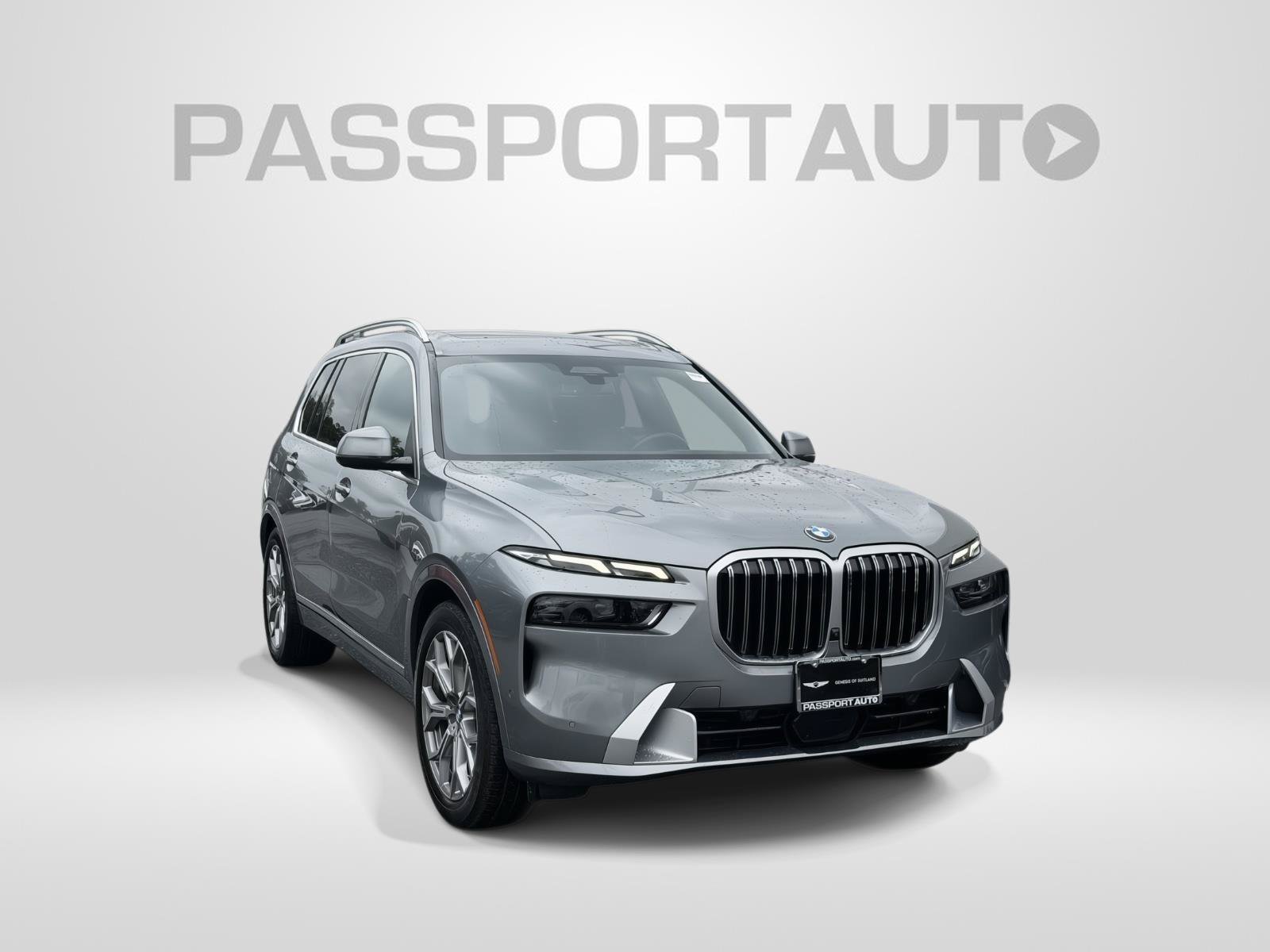 Used 2024 BMW X7 xDrive40i w/ Executive Package AWD/4WD image 3