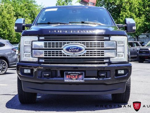 Used 2017 Ford F250 Platinum w/ Platinum Ultimate Package AWD/4WD image 19