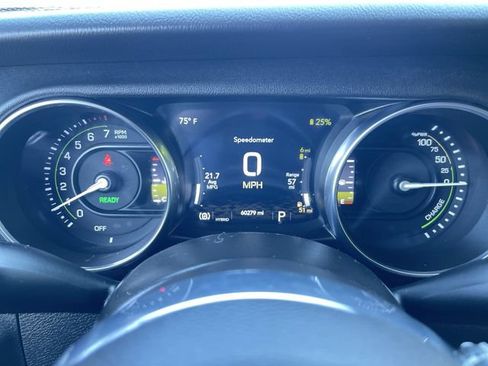 Used 2021 Jeep Wrangler Unlimited Sahara w/ Cold Weather Group AWD/4WD image 12