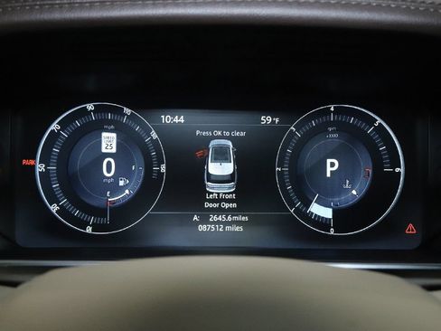 Used 2017 Land Rover Range Rover AWD/4WD image 25