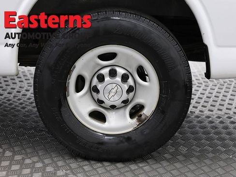 Used 2019 Chevrolet Express 2500 w/ Safety Package RWD image 32