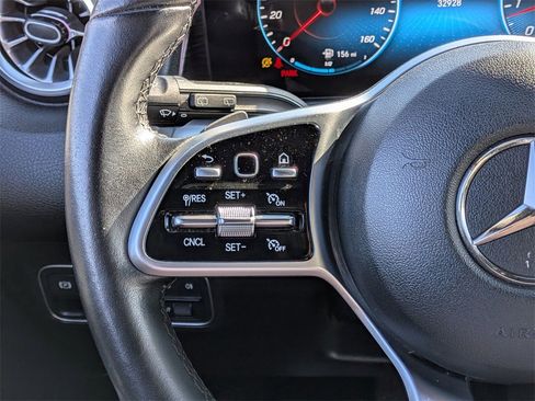 Used 2023 Mercedes-Benz GLB 250 GLB 250 image 29