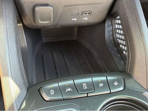 Used 2024 Chevrolet TrailBlazer LS FWD image 29