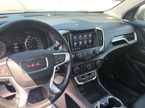 Used 2023 GMC Terrain SLT w/ LPO, Floor Liner Package AWD/4WD image 18