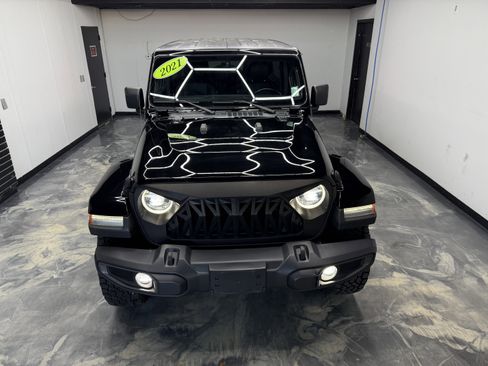 Used 2021 Jeep Wrangler Unlimited Sahara image 8