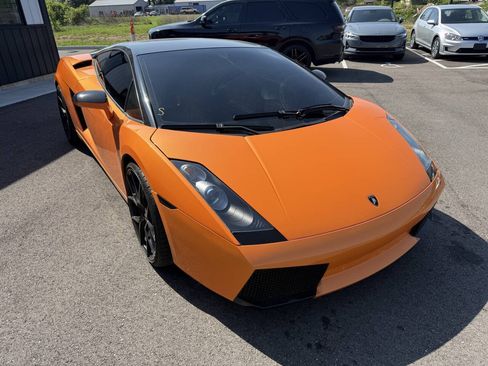 Used 2004 Lamborghini Gallardo AWD/4WD image 4
