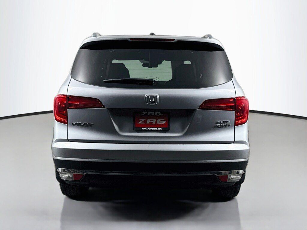 Used 2017 Honda Pilot Elite image 4