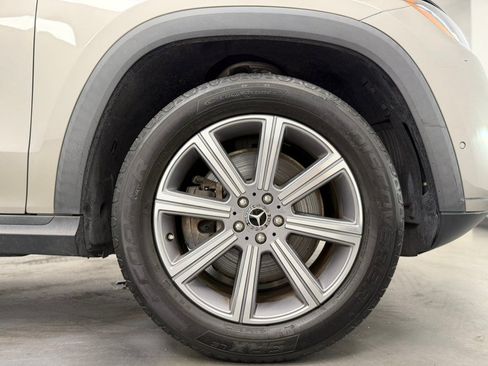 Used 2022 Mercedes-Benz GLS 450 4MATIC image 86