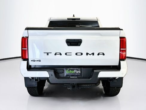 Used 2025 Toyota Tacoma TRD Off-Road w/ TRD Off Road Upgrade Package AWD/4WD image 7