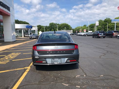 Certified 2022 Hyundai Sonata SE FWD image 13