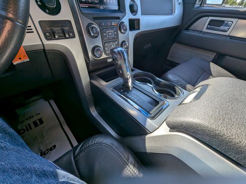 Used 2014 Ford F150 FX4 w/ Equipment Group 402A Luxury AWD/4WD image 24