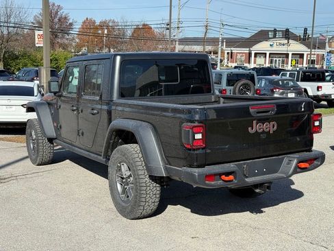 New 2026 Jeep Gladiator Mojave image 9