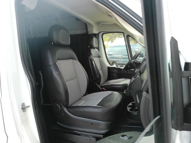 Used 2025 RAM ProMaster 2500 w/ Convenience Group FWD image 25