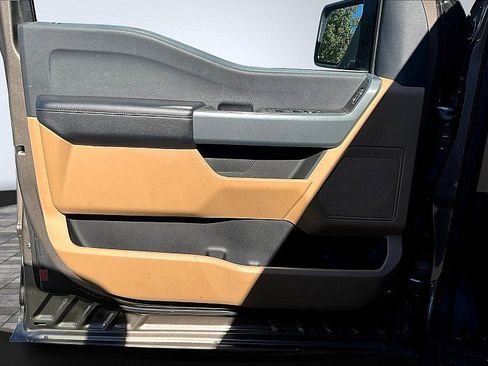 Used 2022 Ford F150 XLT w/ Trailer Tow Package image 25