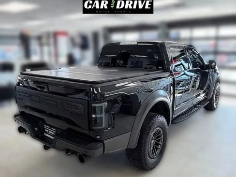 Used 2019 Ford F150 Raptor w/ Equipment Group 802A Luxury image 4