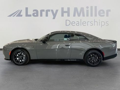 New 2026 Dodge Charger Scat Pack w/ Blacktop Package image 2