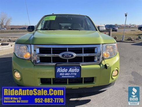 Used 2012 Ford Escape XLT image 2