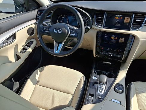 Used 2022 INFINITI QX50 Luxe AWD/4WD image 15