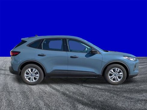 Certified 2023 Ford Escape FWD image 3