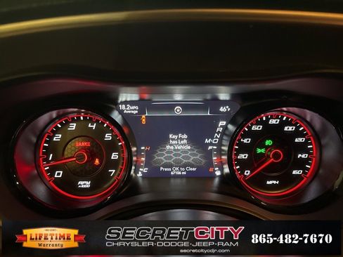 Used 2022 Dodge Charger R/T w/ Blacktop Package image 34