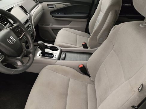 Used 2019 Honda Pilot EX image 17