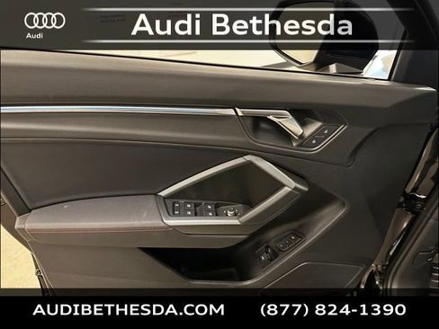 New 2025 Audi Q3 2.0T Premium Plus image 13