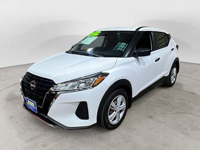 Used 2022 Nissan Kicks S