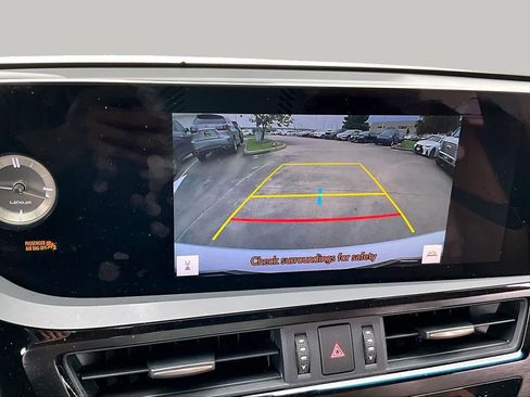 Used 2024 Lexus ES 350 w/ Premium Package FWD image 24