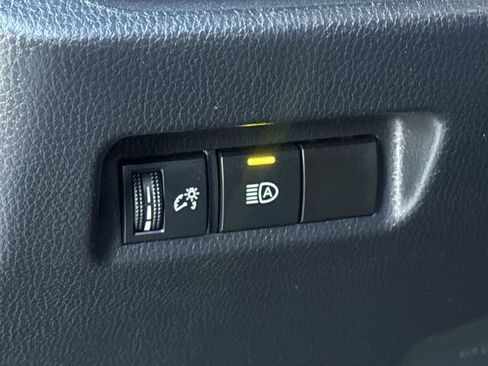 Used 2023 Toyota RAV4 LE image 23