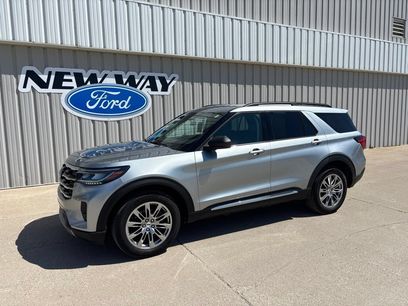 Used 2025 Ford Explorer Active w/ Active Comfort Package