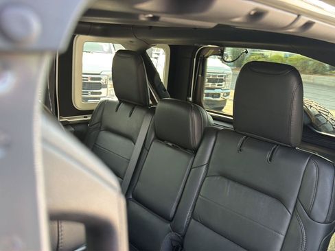 Used 2021 Jeep Wrangler Unlimited Sahara AWD/4WD image 30