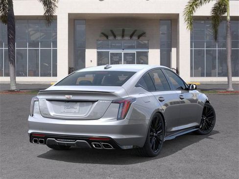 New 2026 Cadillac CT5 V image 4