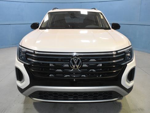 New 2026 Volkswagen Atlas Peak Edition AWD/4WD image 20