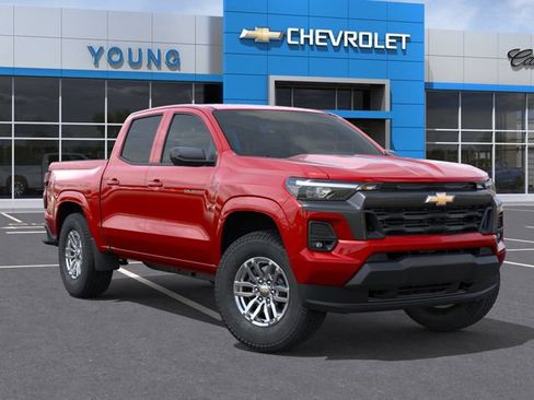 New 2026 Chevrolet Colorado LT w/ LT Convenience Package AWD/4WD image 7