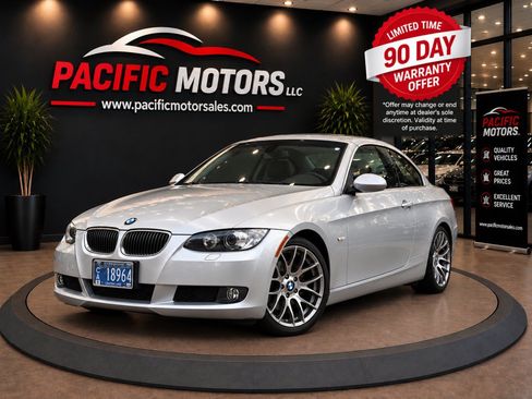 Used 2009 BMW 328i Convertible RWD image 3