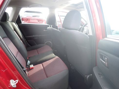 Used 2006 MAZDA MAZDA3 s FWD image 11