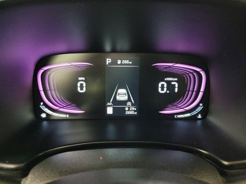 Used 2025 Kia Soul LX w/ LX Technology Package image 23