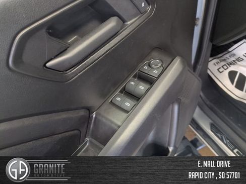 Used 2024 Chevrolet Colorado Trail Boss w/ LPO, Dark Essentials Package AWD/4WD image 11