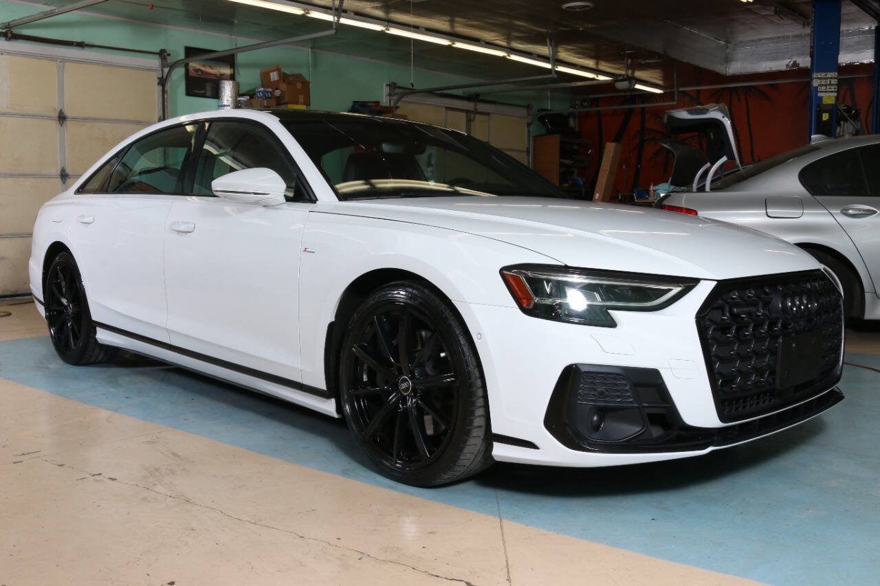 Used 2022 Audi A8 L 3.0T AWD/4WD image 2