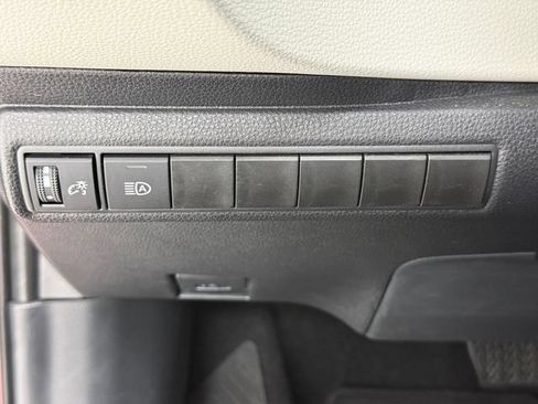 Used 2026 Toyota Corolla LE FWD image 9